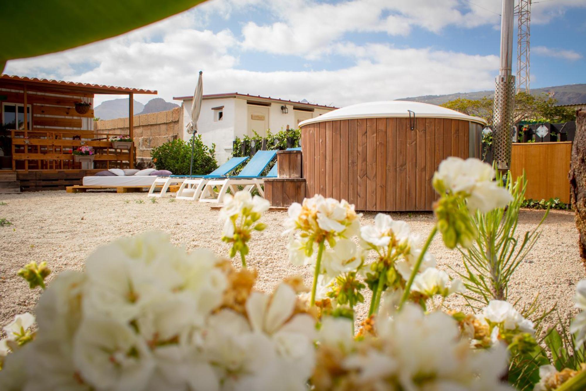 Macaronesia Love Spa, Sauna Y Piscina Buzanada Ngoại thất bức ảnh